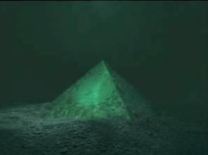 Пирамида на дне Бермудского треугольника